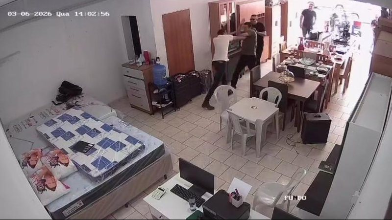 Imagem de Prefeito de cidade baiana agride vereador