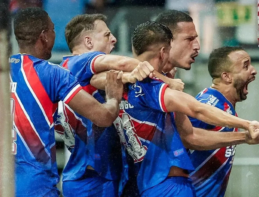 Imagem de Bahia supera o Vitória na Fonte Nova e abre vantagem na final do Baiano