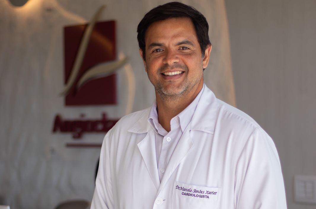 Imagem de O "Efeito Madeirite" e o Sinal na Orelha: Por que a aparência saudável pode esconder riscos cardíacos?