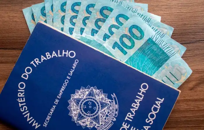 Imagem de Salário mínimo será de R$ 1.412 em 2024