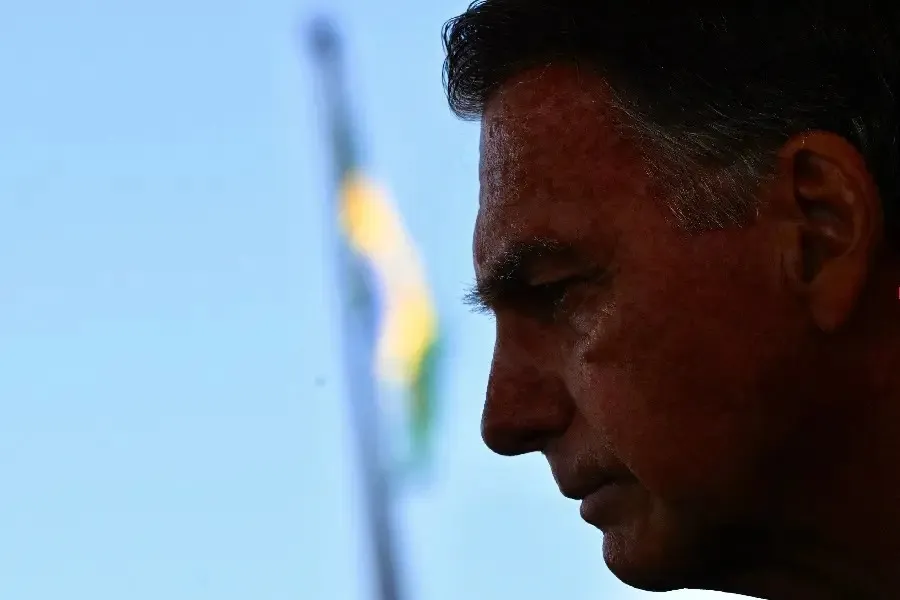 Imagem de STF decide nesta quinta se tira ou não Bolsonaro da Papudinha