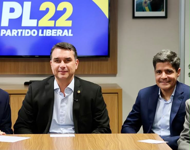 Imagem de Ministro do STF confirma quebra dos sigilos bancário, fiscal e telefônico de ACM Neto no caso Master