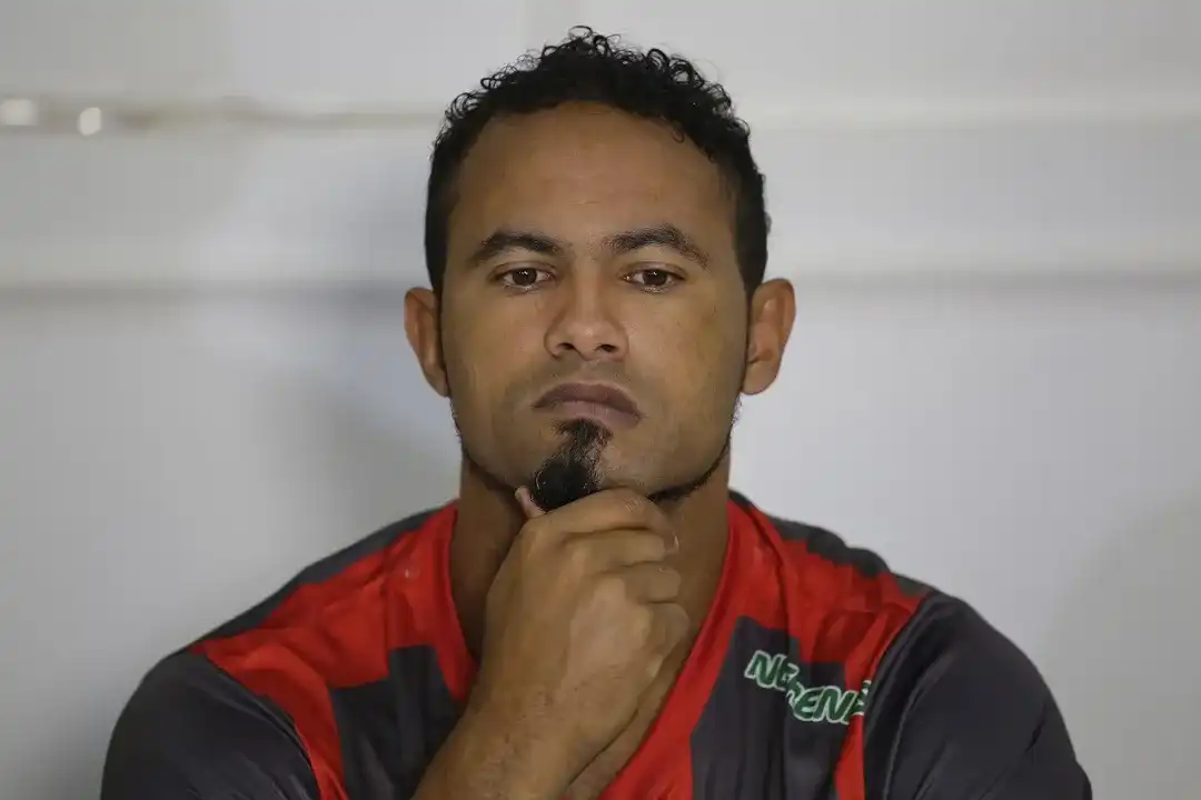 Imagem de Após audiência de custódia, Justiça mantém prisão do goleiro Bruno