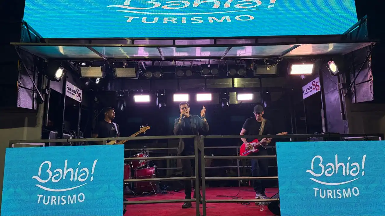 Imagem de Na 1ª Marcha para Jesus reúne multidão em Feira de Santana, destaque para a apresentação de Eric Carvalho