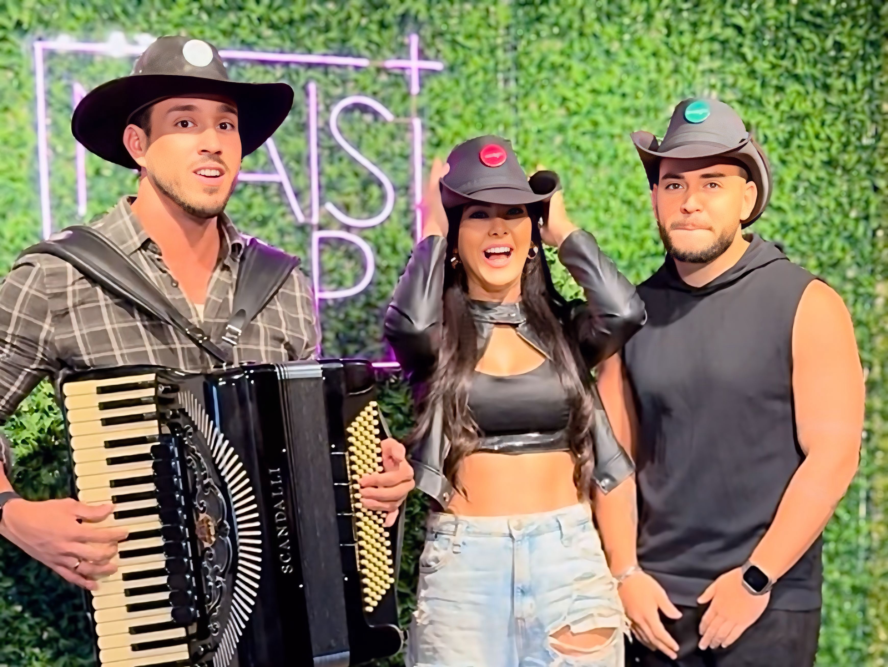 Imagem de ArraiaZin anuncia mudança de local e Open Bar de Smirnoff Ice para o público feminino