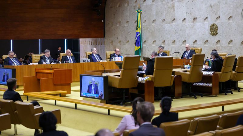 Imagem de 4x4? Julgamento no STF termina com votos de Cármen Lúcia e Luiz Fux; Flavio Dino pede vista