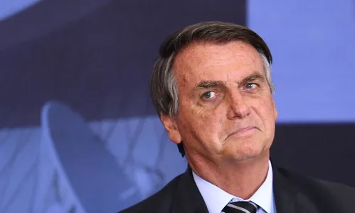 Imagem de Bolsonaro pode passar por novas cirurgias, dizem médicos
