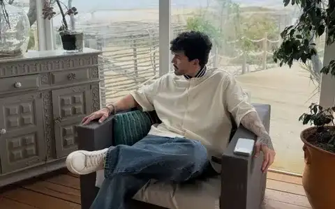 Imagem de Cantor cancela turnê ao ser condenado por estuprar as filhas