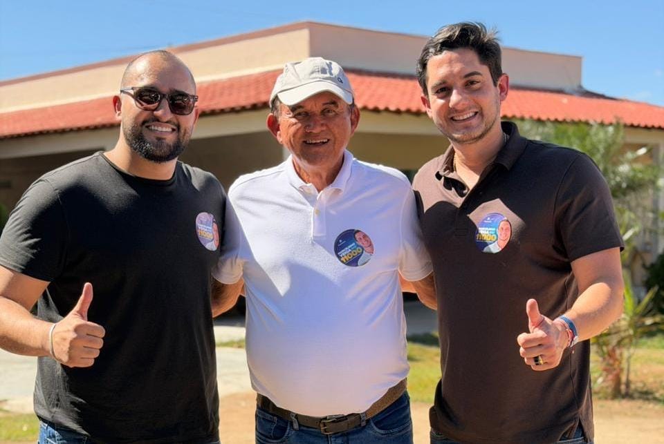 Imagem de Ex-prefeito Paulo de Deus reforça reeleição de Marcelinho Veiga durante encontro em Paulo Afonso