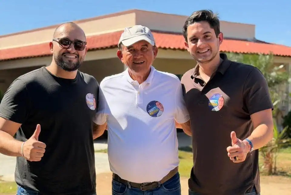 Imagem de Ex-prefeito Paulo de Deus reforça reeleição de Marcelinho Veiga durante encontro em Paulo Afonso