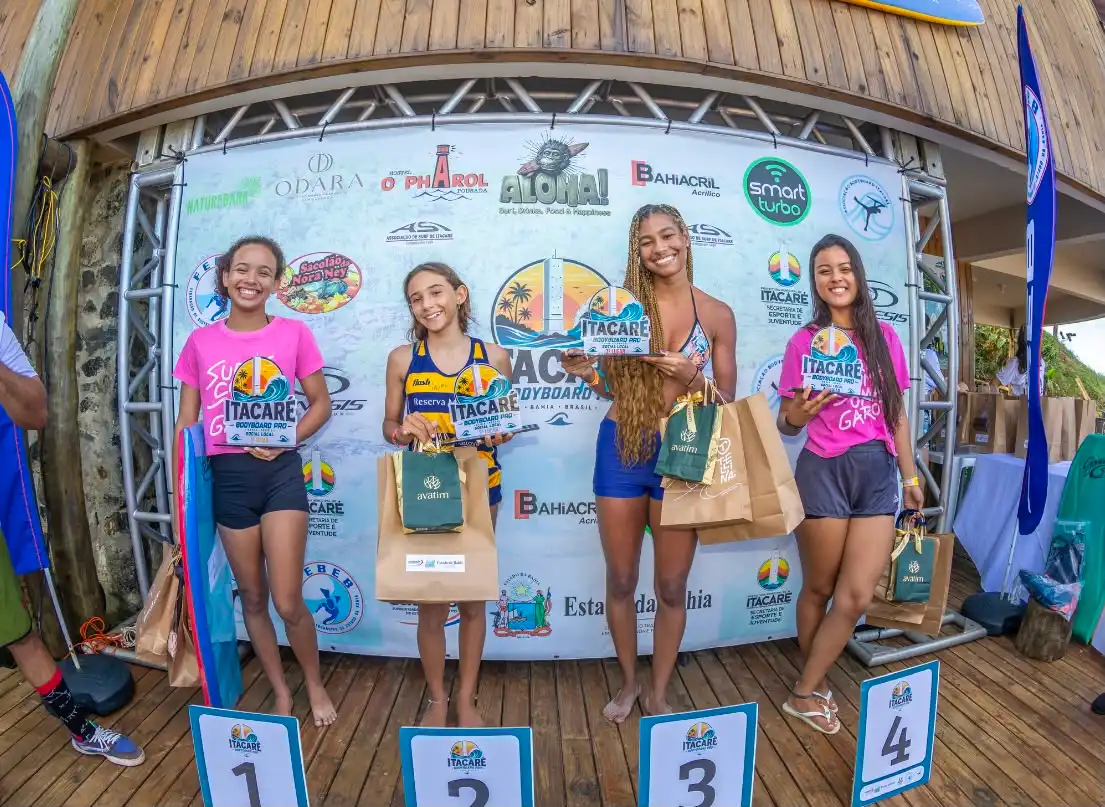 Imagem de Lucas Santos supera favoritos Uri Valadão e Gabriel Braga e é campeão em casa na 2ª etapa do Circuito Baiano de Bodyboard