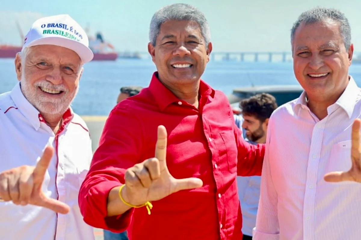 Imagem de “O Governador da educação integral, o líder do governo Lula no Senado e o ministro da Casa Civil, essa é a nossa chapa mais forte”, afirma Tássio Brito, presidente do PT Bahia