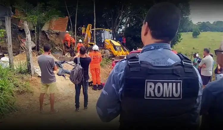 Imagem de Homem morre esmagado após laje de casa que construía desabar na Bahia
