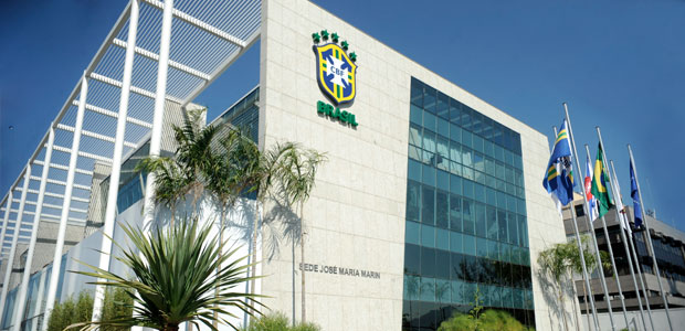 Imagem de Renomado advogado baiano cobra R$ 728 mil da CBF e acusa gestão de perseguição