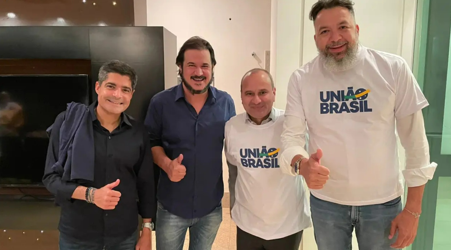 Imagem de Convidado de ACM Neto em evento sobre segurança pública vira alvo da Polícia Federal em esquema de R$ 7,6 bilhões