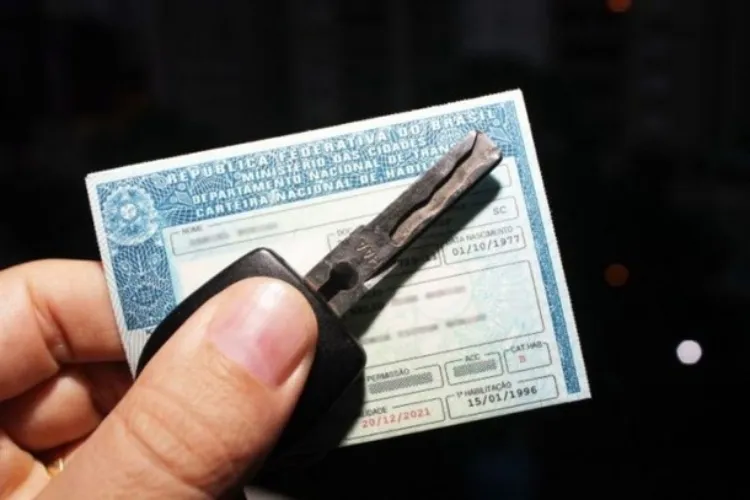 Imagem de Detran libera 3 mil vagas de CNH gratuita; saiba como conseguir