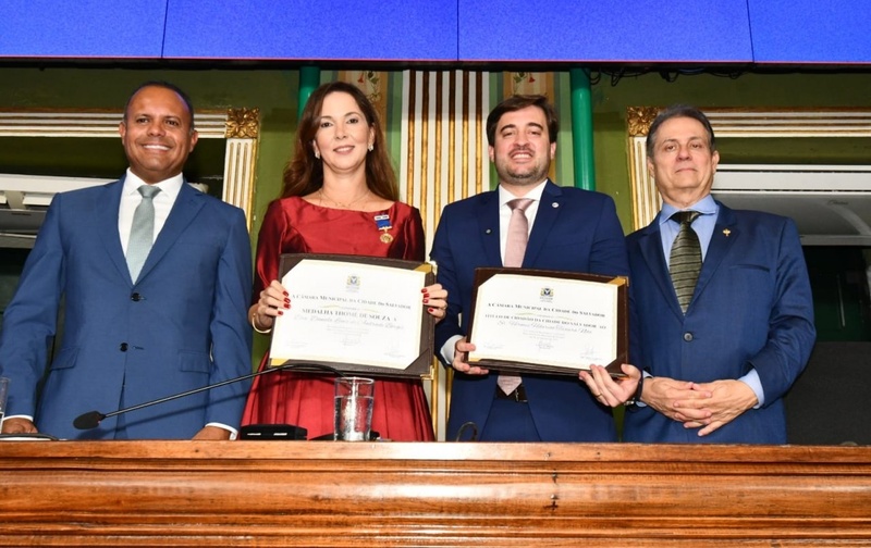 Imagem de CMS homenageia diretoria da OAB-BA com Medalha Thomé de Souza e Título de Cidadão Soteropolitano