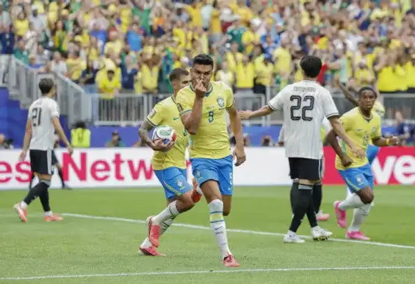 Imagem de De virada, Brasil supera Japão e vai às oitavas da Copa do Mundo