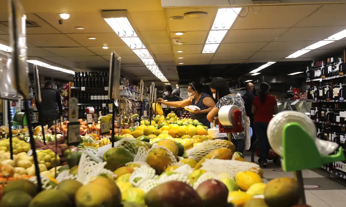 Imagem de Famoso supermercado anuncia fechamento e é substituído por gigante do varejo