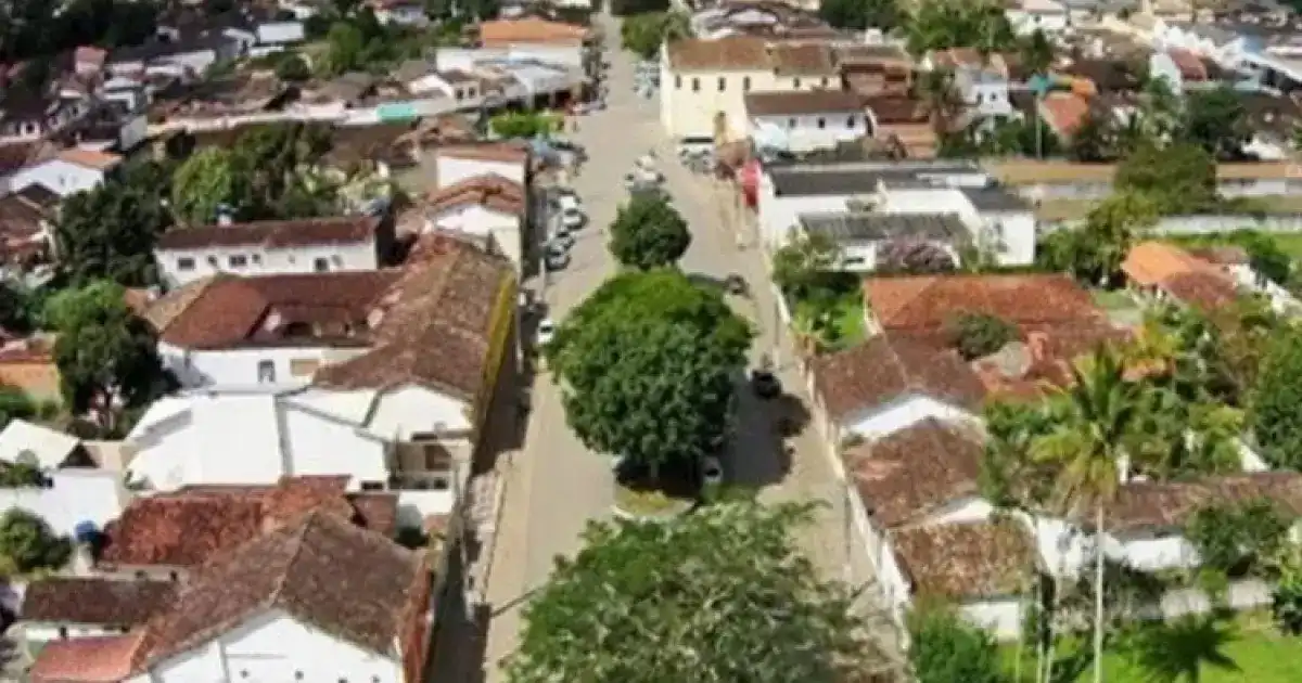 Imagem de Prefeitura baiana abre concurso com 236 vagas e salários de até R$ 3 mil