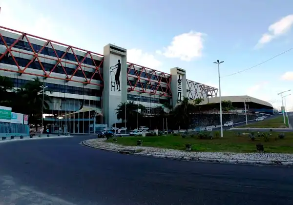 Imagem de Governo da Bahia marca data para leilão do antigo Centro de Convenções