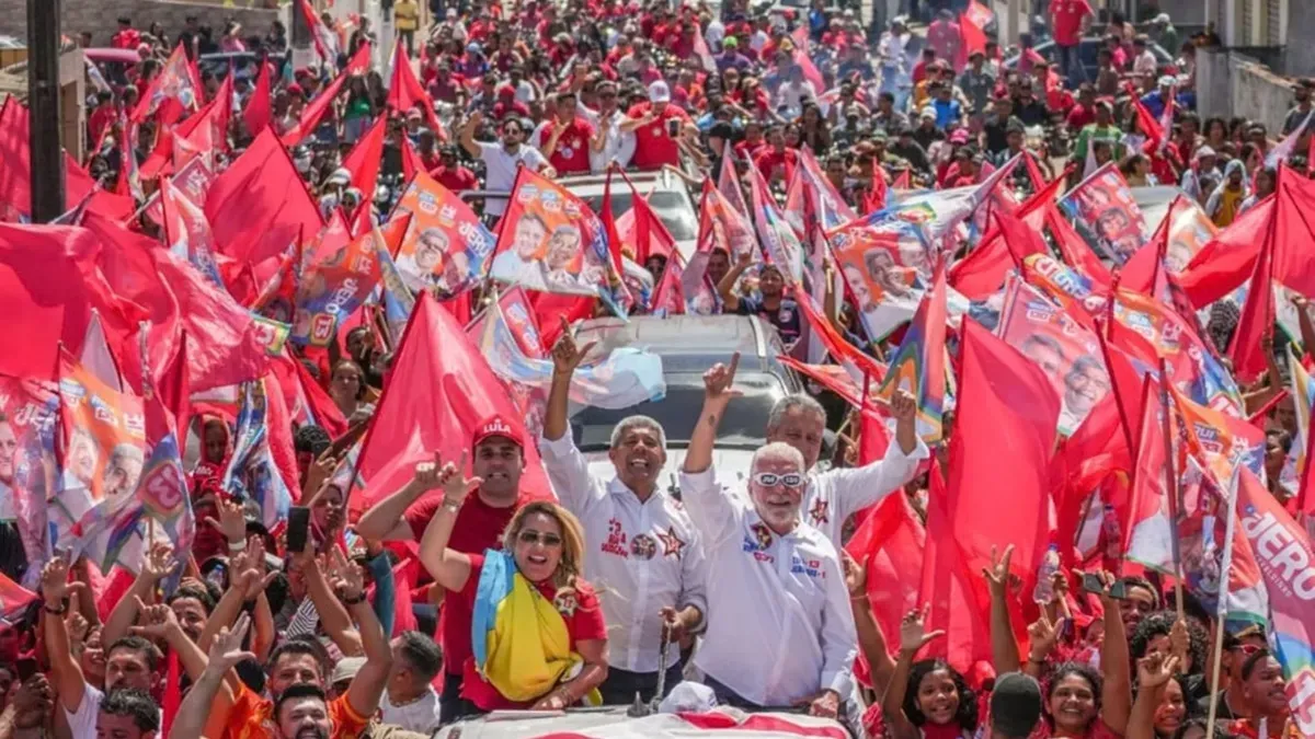 Imagem de Consolidação petista e força de prefeitos impulsionam vitória de Jerônimo no 1º turno, diz analista