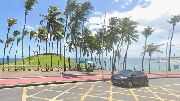 Imagem de Ossada humana é localizada em tanque próximo ao Cristo da Barra