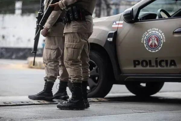 Imagem de Homem morre e outro fica ferido após ataque a tiros em condomínio em Salvador