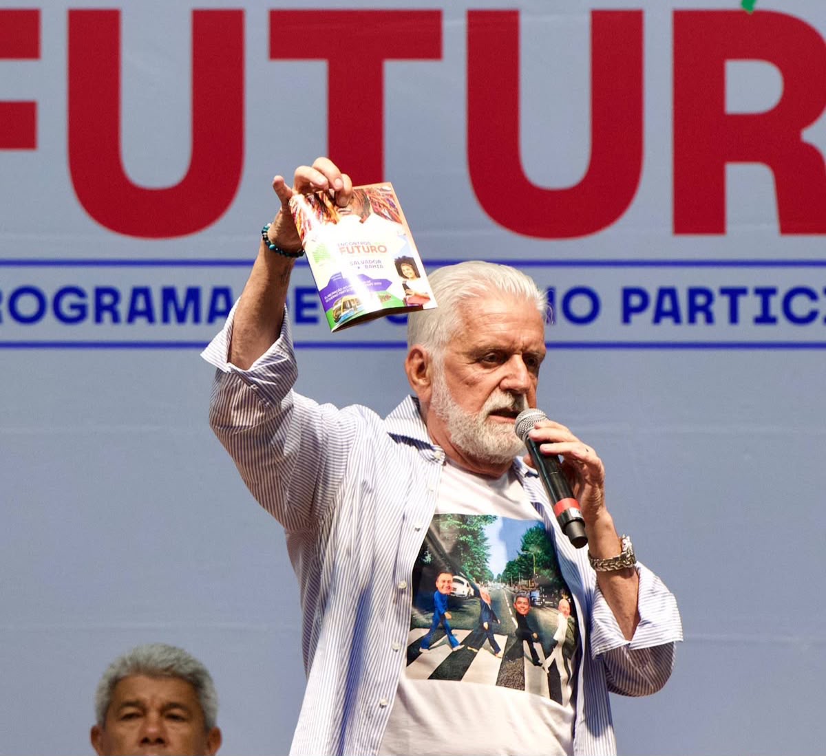 Imagem de “Vendedores de pastel de vento”: Wagner alfineta gestão de Salvador e fala em “despertar” a capital com militância inteligente