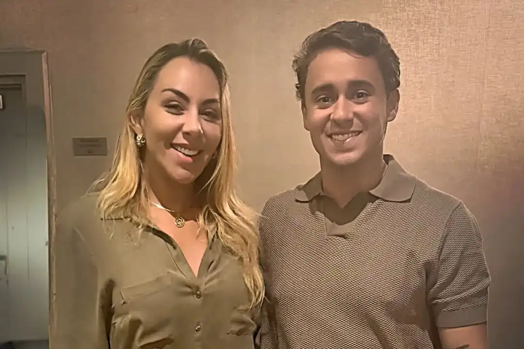 Imagem de Pré-candidata a deputada pelo partido de Bolsonaro agride entregador