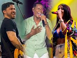 Imagem de Com grandes nomes da música Muniz Ferreira leva alegria na praça para a população