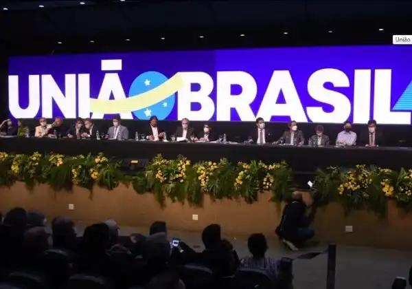Imagem de União Brasil pode perder 20 parlamentares na próxima janela partidária